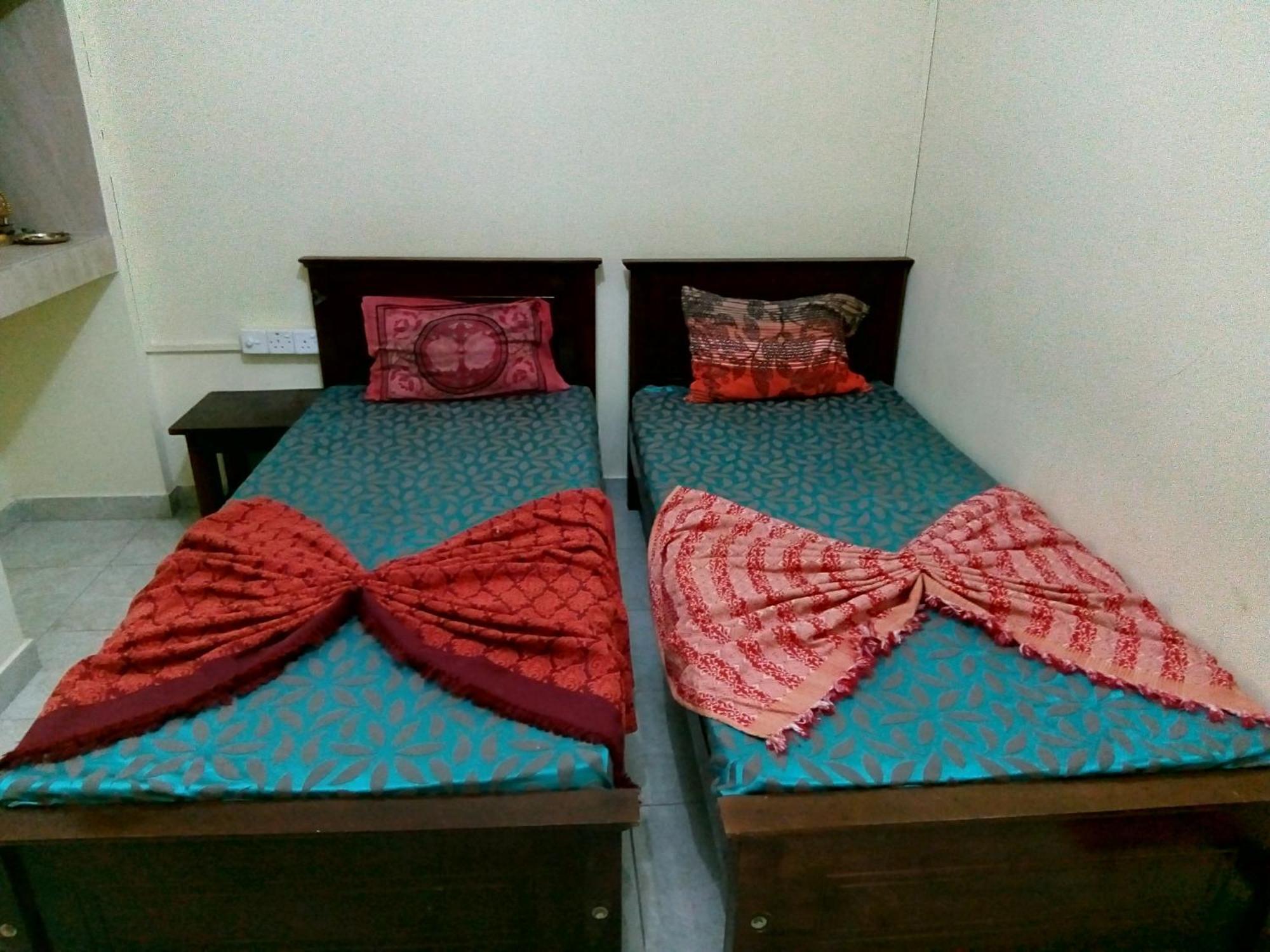 Sri Krishna Bhavan Hotel Hatton Camera foto
