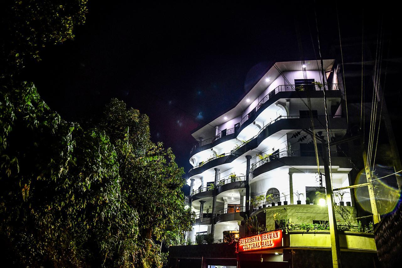 Sri Krishna Bhavan Hotel Hatton Esterno foto