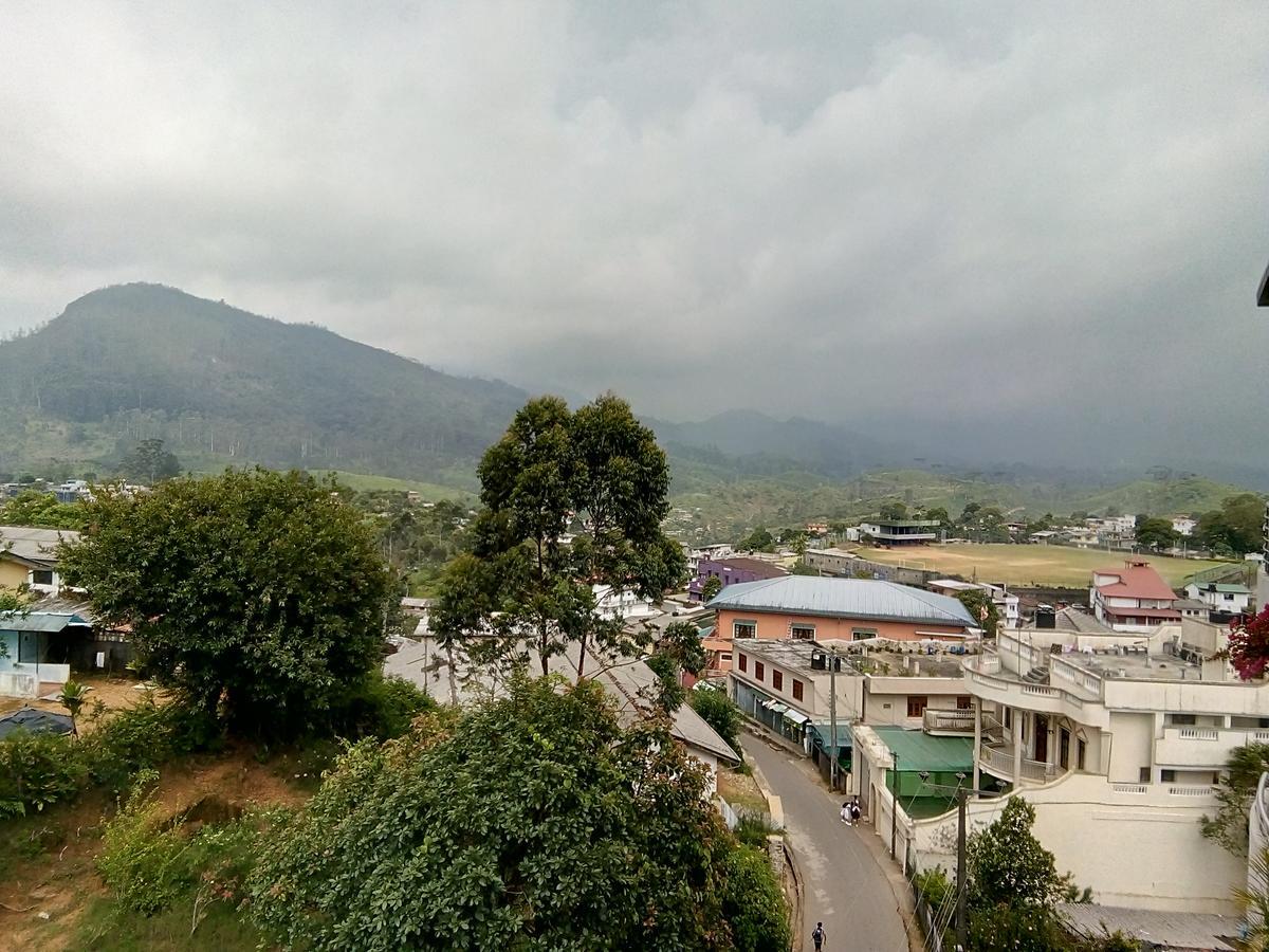 Sri Krishna Bhavan Hotel Hatton Esterno foto